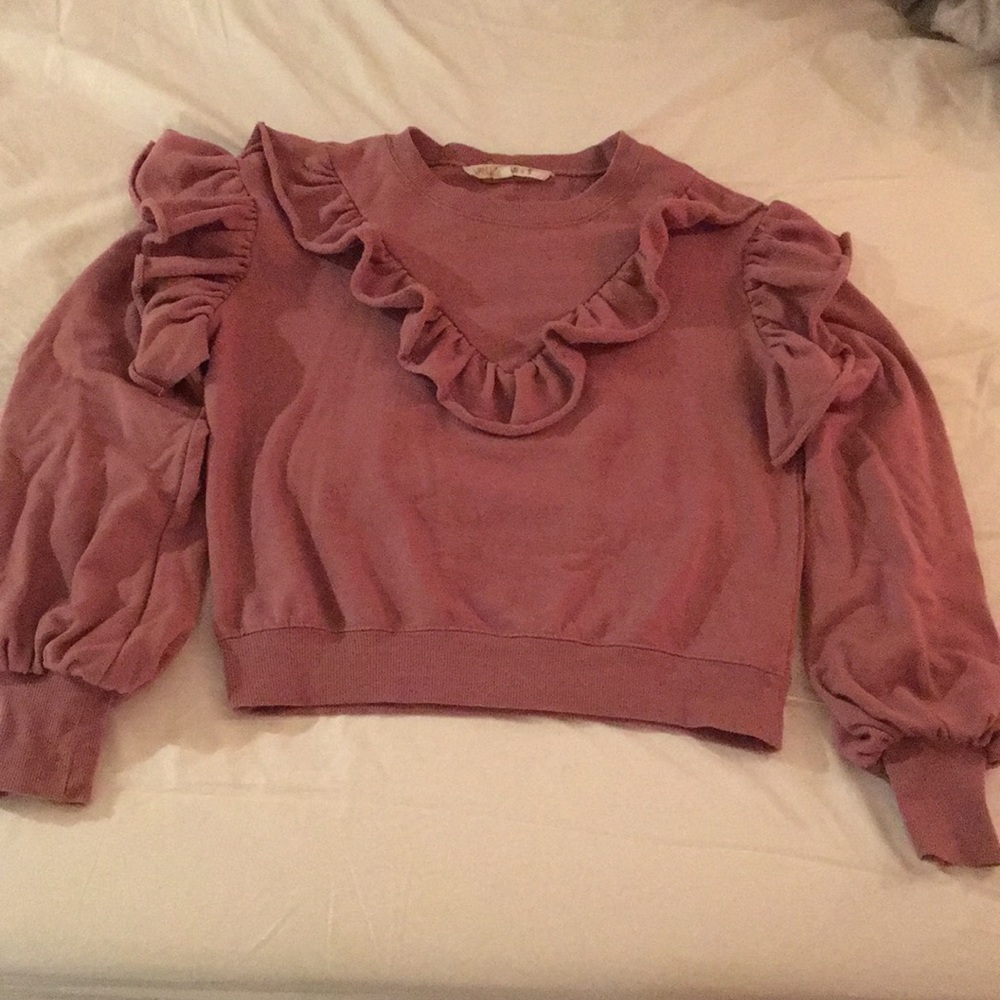 Elegant crop sweater